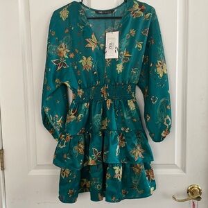 Zara Printed Floral Mid dress NWT